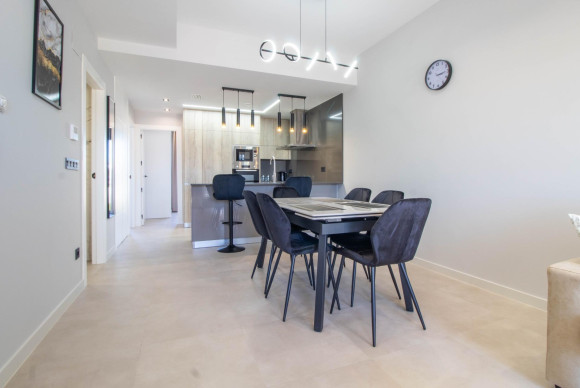 Herverkoop - Appartement  - Orihuela Costa - Punta Prima