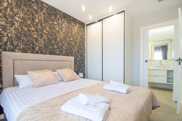 Herverkoop - Appartement  - Orihuela Costa - Punta Prima