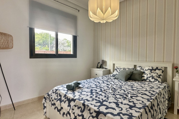 Revente - Maison de ville - San Miguel de Salinas