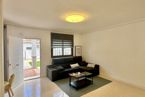 Revente - Maison de ville - San Miguel de Salinas