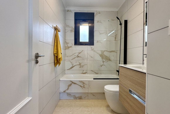 Revente - Maison de ville - San Miguel de Salinas