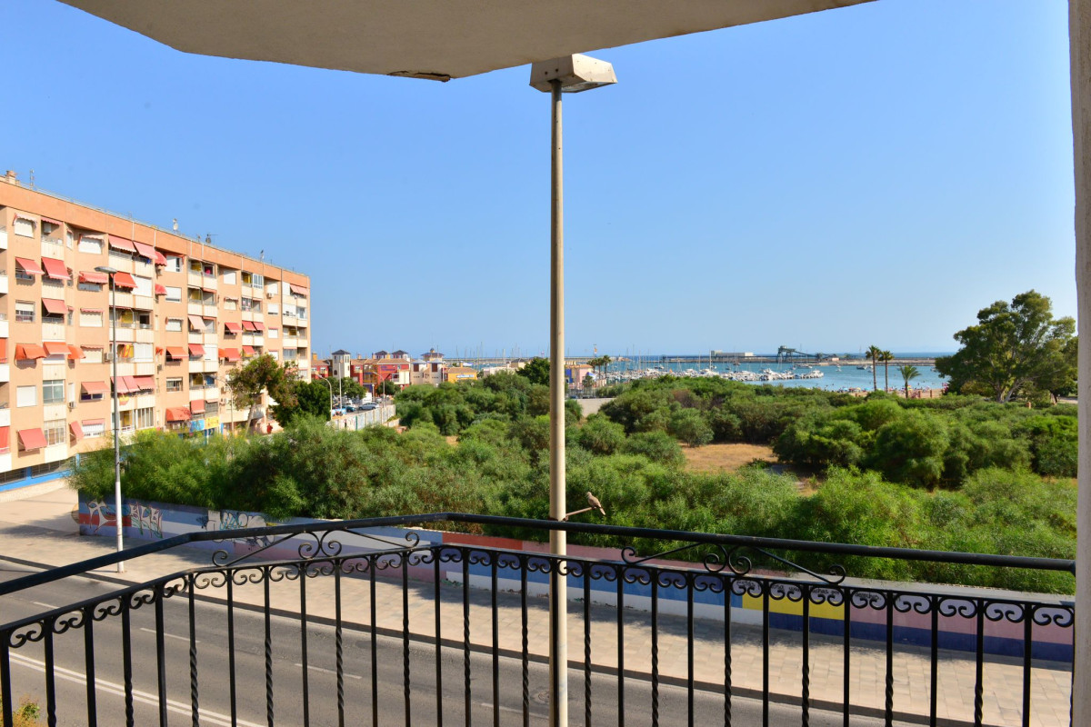 Resale - Apartment  - Torrevieja
