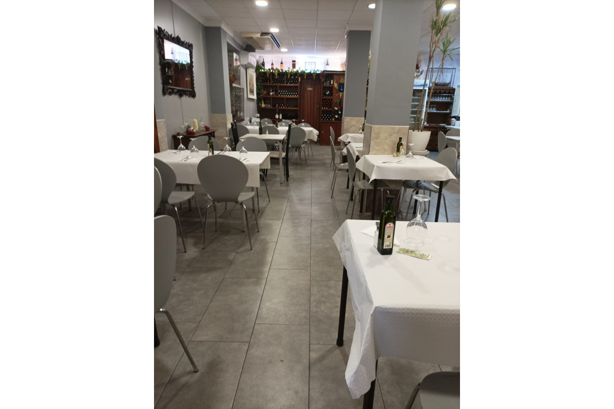 Reventa - Local comercial - Torrevieja