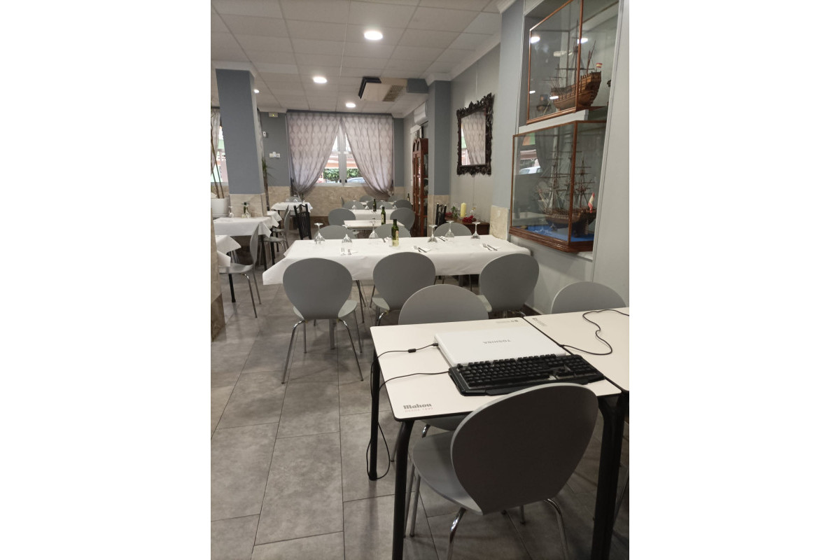 Reventa - Local comercial - Torrevieja