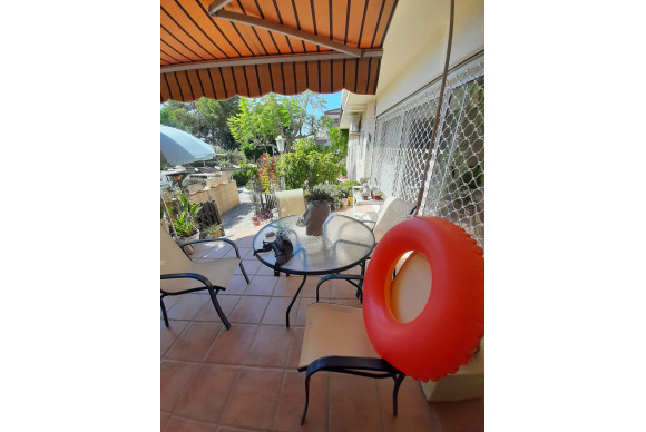 Resale - House - Villamartin