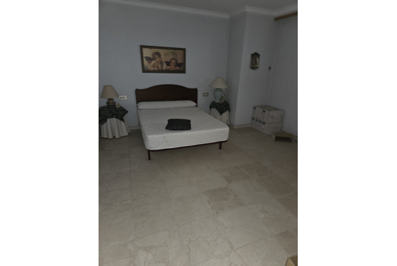 Herverkoop - Winkel Ruimte - Callosa de Segura