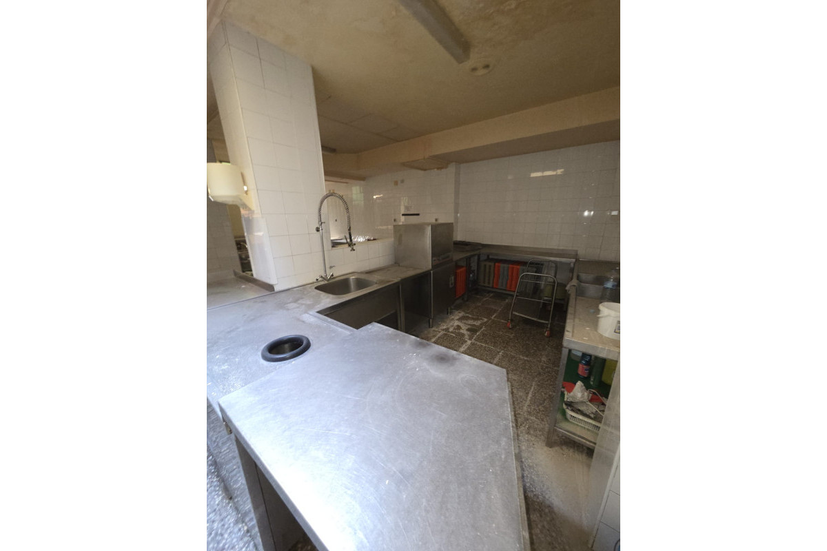 Herverkoop - Winkel Ruimte - Callosa de Segura