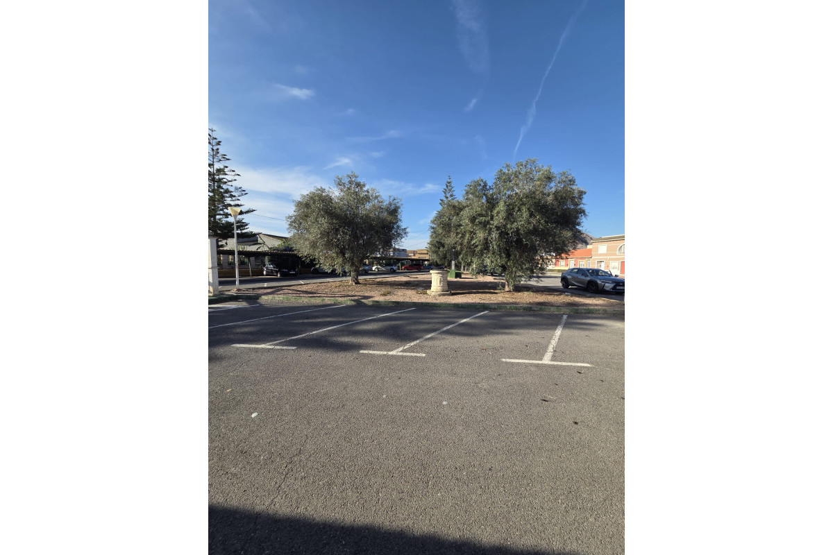 Herverkoop - Winkel Ruimte - Callosa de Segura