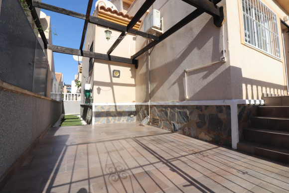 Herverkoop - Vrijstaande Villa - Ciudad Quesada - Ciudad Quesada - Town