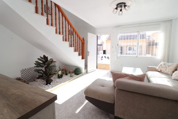 Herverkoop - Vrijstaande Villa - Ciudad Quesada - Ciudad Quesada - Town