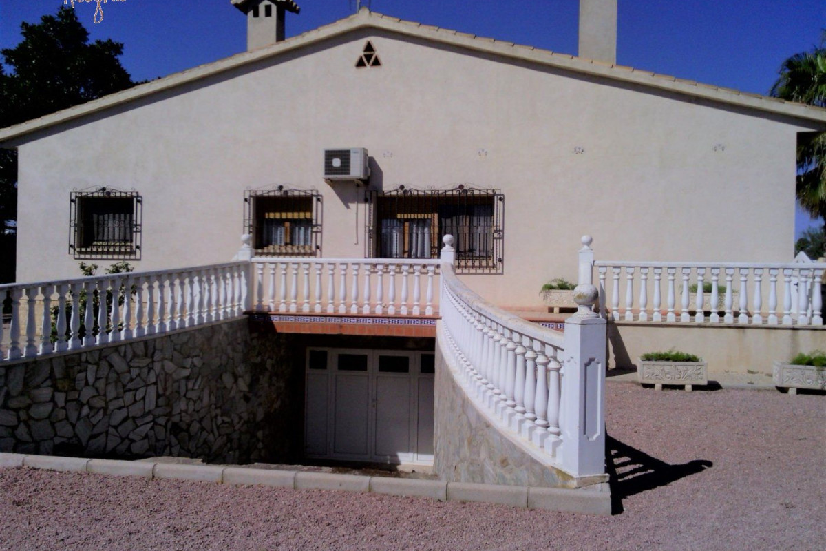 Reventa - Hacienda - Elche