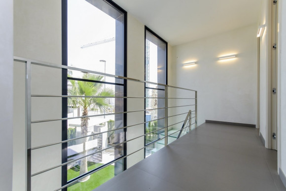 Obra nueva - Villa - Orihuela Costa - Campoamor