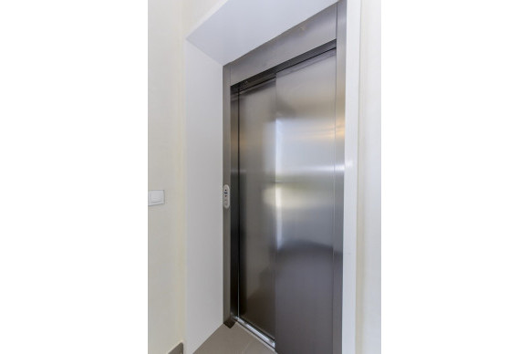 Obra nueva - Villa - Orihuela Costa - Campoamor