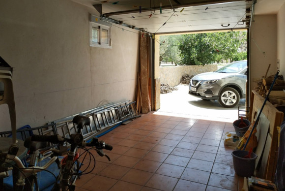 Reventa - Casa con terreno - Alsodux - ALMERIA