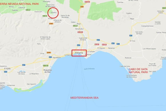 Reventa - Casa con terreno - Alsodux - ALMERIA