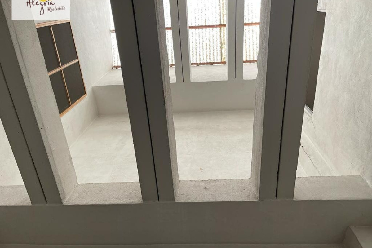 Herverkoop - Gebouw - Gandía - Corea