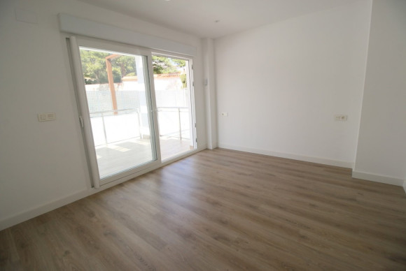 Nouvelle construction - House - La Nucía - Mercadona Avda. Coloma