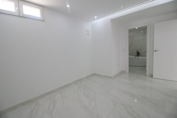 Nouvelle construction - House - La Nucía - Mercadona Avda. Coloma