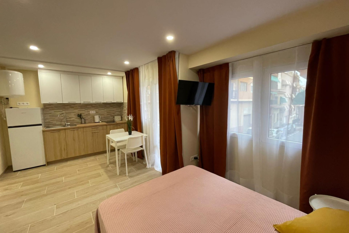 Herverkoop - Appartement  - Alicante - Carolinas Altas