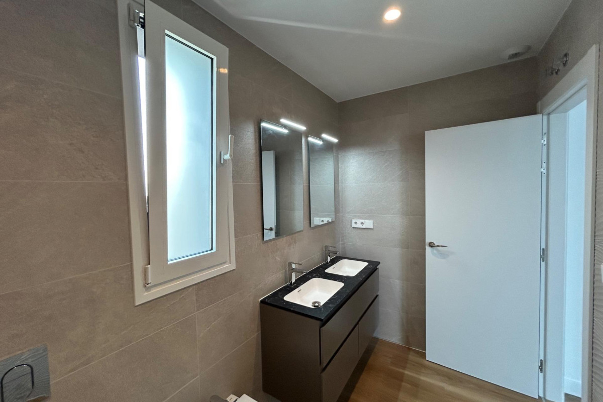 Herverkoop - Appartement  - Benidorm - Levante