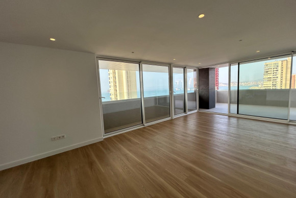 Herverkoop - Appartement  - Benidorm - Levante