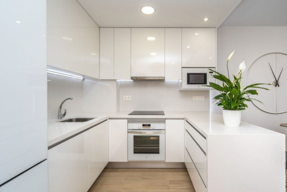 Herverkoop - Appartement  - Finestrat - URBANIZACIONES