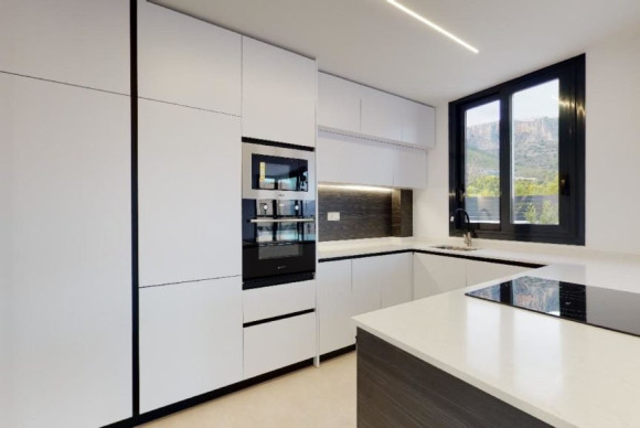 Revente - House - Polop - Alberca