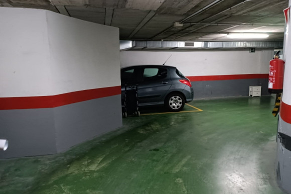 Herverkoop - Garage - Alicante - Centro