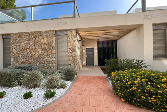 Revente - House - Villajoyosa - 1a linea