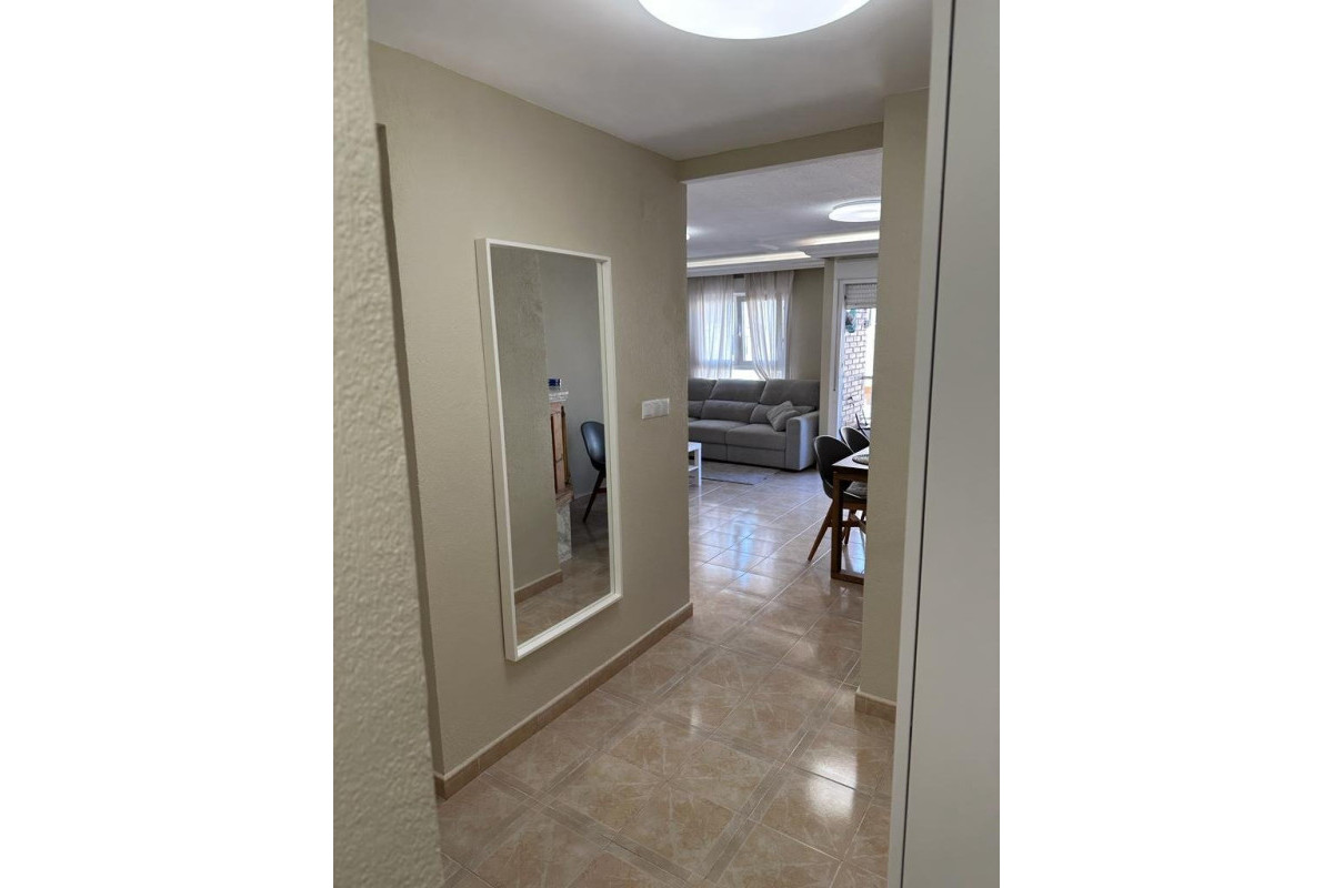Herverkoop - Appartement  - Torrevieja - La Mata