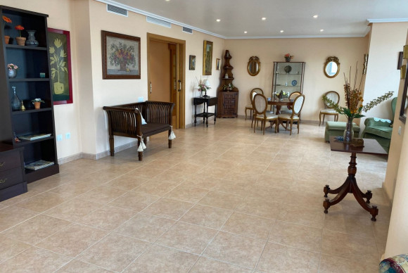 Reventa - Apartamento / piso - Torrevieja - Centro