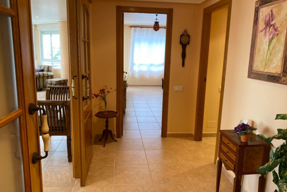 Reventa - Apartamento / piso - Torrevieja - Centro