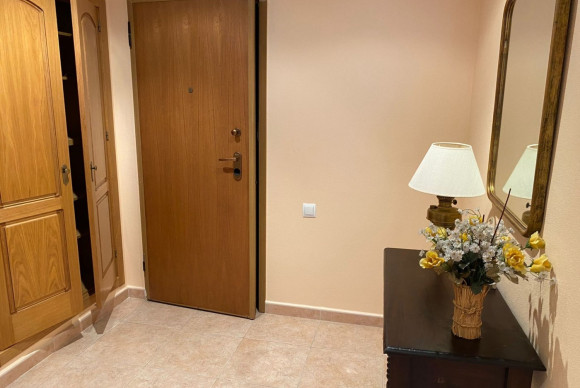 Reventa - Apartamento / piso - Torrevieja - Centro