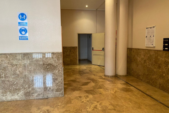 Reventa - Apartamento / piso - Torrevieja - Centro