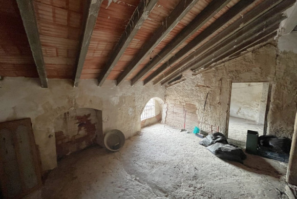 Revente - House - Sella - PUEBLO