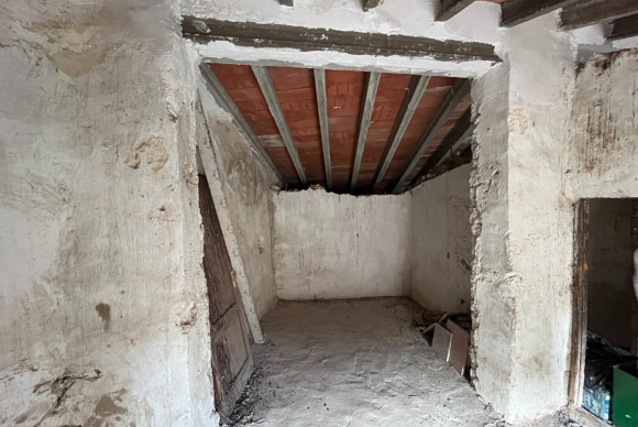 Revente - House - Sella - PUEBLO