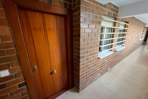 Herverkoop - Appartement  - Benidorm - Poniente