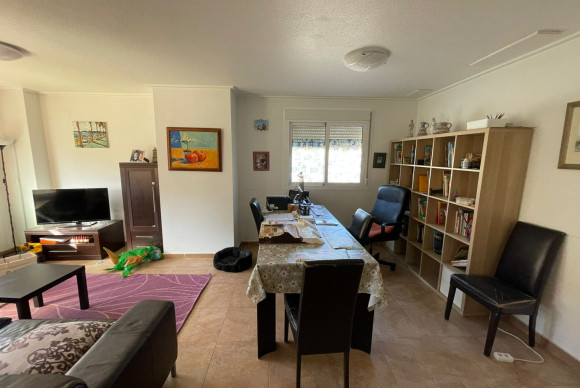 Resale - House - Bigastro