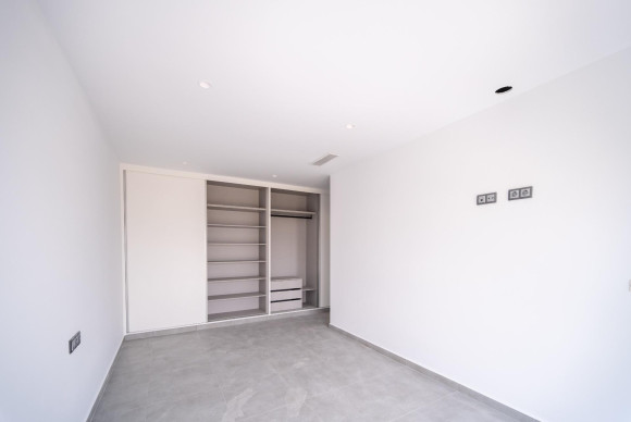 Reventa - Villa de Lujo - Torrevieja - Aguas nuevas 1