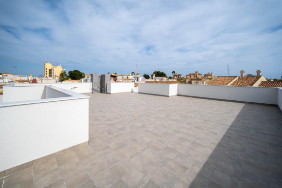 Reventa - Villa de Lujo - Torrevieja - Aguas nuevas 1
