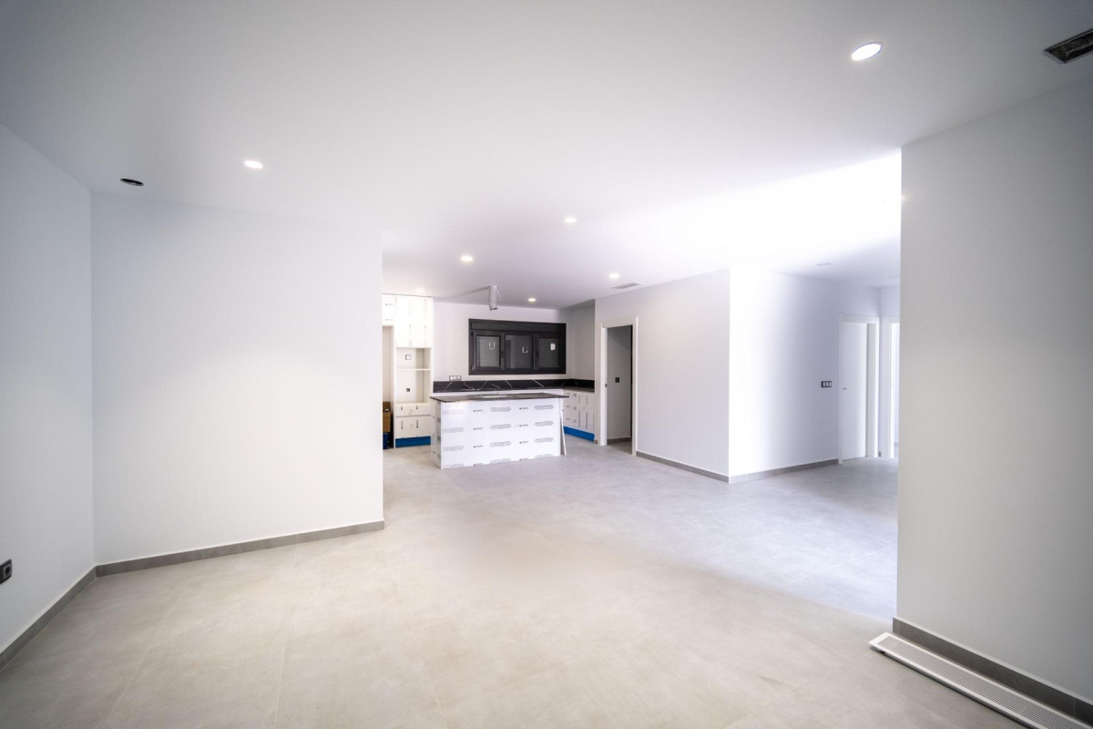 Reventa - Villa de Lujo - Torrevieja - Aguas nuevas 1