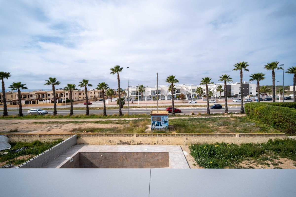 Reventa - Villa de Lujo - Torrevieja - Aguas nuevas 1