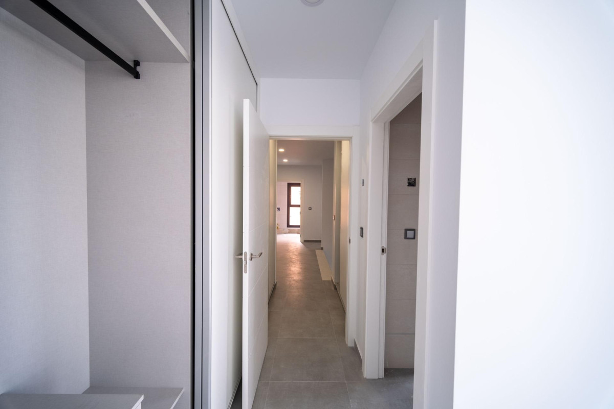 Reventa - Villa de Lujo - Torrevieja - Aguas nuevas 1