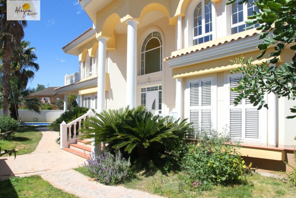 Revente - House - L'Eliana - MONTEALEGRE