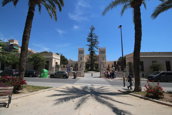 Herverkoop - Gebouw - Alicante - Pla del bon repos