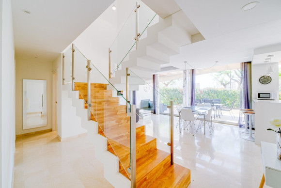 Herverkoop - Villa - Villajoyosa - Paraiso