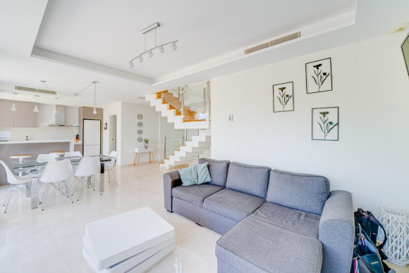 Herverkoop - Villa - Villajoyosa - Paraiso