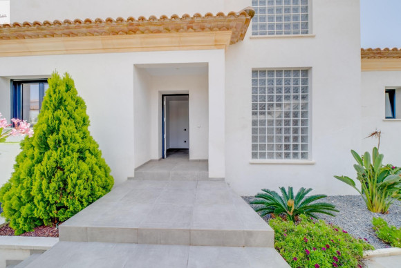 Obra nueva - Villa de Lujo - Calpe - ortenbach