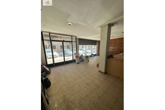 Herverkoop - Winkel Ruimte - Valencia - Patraix