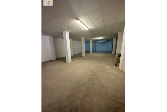 Herverkoop - Winkel Ruimte - Valencia - Patraix